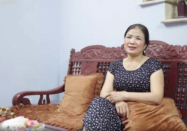 Cô Mai (58 tuổi) uống viên đông trùng hạ thảo cải thiện tình trạng suy nhược cơ thể, chán ăn